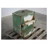 TRACTOR FRONT MOUNT AUXILIARY FUEL TANK