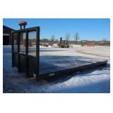 MIDWEST TRUCK FLAT RACK WITH HEADACHE RACK