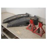 (2) COMPOSITE CAR RAMPS & (2) JACK STANDS