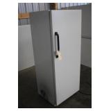 GE REFRIGERATOR WITH FREEZER