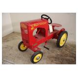GIBSON SUPER "D" JR. PEDAL TRACTOR