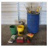 LOT OF ELECTRIC FENCE SUPPLIES