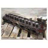 INTERNATIONAL 806 TRACTOR 301 GAS CYLINDER HEAD