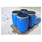 (4) 30 GALLON POLY BARRELS WITH REMOVABLE LIDS
