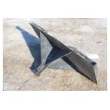 SKID STEER MOUNT 18" LONG RECEIVER PLATE (UNUSED)