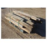 PALLET LOT OF POSTS AND MISC LUMBER