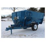 PATZ 305 TMR 3 AUGER FEED MIXER WAGON WITH SCALE