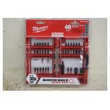 MILWAUKEE 40 PIECE IMPACT DRIVER SET (UNUSED)