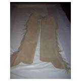 WESTERN CHAPS SIZE MEDIUM
