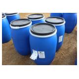 (4) 30 GALLON POLY BARRELS WITH REMOVABLE LIDS