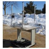 TABLE AND ALUMINUM STRUCTURE WITH ELECTRICAL