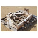 TRUCK MOUNT CUSHION EQUIPMENT HITCH