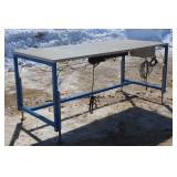 STEEL FRAME TABLE WITH TOP