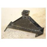 SKID STEER MOUNT SINGLE ARM RECEIVER HITCH (UNUSED