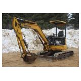 KOMATSU PC35 MINI EXCAVATOR WITH PUSH BLADE