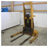 BIG JOE 12 VOLT ELECTRIC MANUAL PUSH FORKLIFT