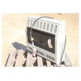 GLO WARM 30,000 BTU PROPANE WALL MOUNT HEATER