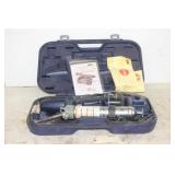 LINCOLN 18 VOLT CORDLESS GREASE GUN WITH CASE