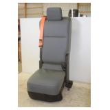 CENTER SEAT OUT OF 2015 FORD SUPER DUTY TRUCK