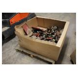 PALLET OF INTERNATIONAL & OR FARMALL TRACTOR PARTS