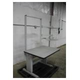 GWS SYSTEMS ELECTRIC ADJUSTABLE HEIGHT TABLE