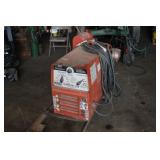 LINCOLN AC/DC GAS POWERED WELDER GENERATOR