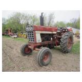 INTERNATIONAL 1466 DIESEL TRACTOR