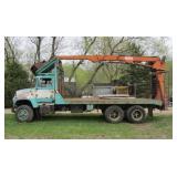 1972 FORD L8000 TANDEM AXLE TRUCK WITH PRENTICE