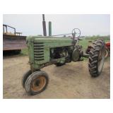 JOHN DEERE B GAS TRACTOR