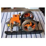 MODEL WHITE GAS TOY ENGINE