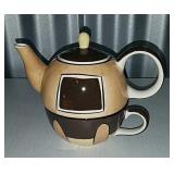 Brown Tea For One