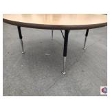 Table round table with wooden like top, metal