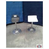Lot of two stools, chrome round base with foot