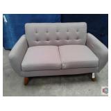 Settee nail looking tuftedï¿½ plush cushioned