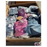 205 pcs clothing mix
