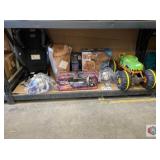 mix toys and car set Car seat is missing bottom