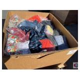 225 pcs; mix clothing women, and more