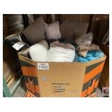 mix 20 pcs; assorted pillows, area rugs, blankets