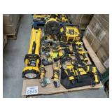 20 pcs; mix Dewalt tools (tools not working)