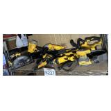9 pcs; mix Dewalt tools