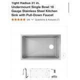 (1) Tight Radius 31 in. Undermount Single Bowl 1