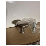 500 pcs cabinet knob 1 1/8 brushed nickel