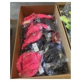100 Pcs Assorted Clothing