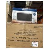 2 pcs Microwave Ovens (1) Over the Range