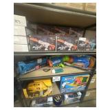 Assorted Lot of Toys (25 pcs Water Bead and