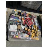 Mix accessories and more contents on the pallet