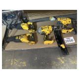 4 pcs Assorted DeWalt Items