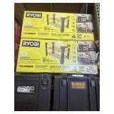 4 pcs Assorted Items