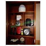 Heater, strobe light & other items in group
