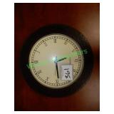 18" Wall clock